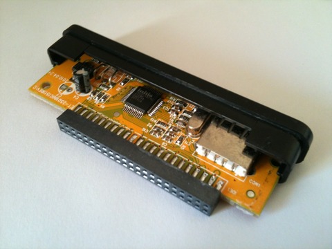 The 2.5inch IDE to USB adapter, close up
